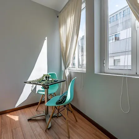Experience The Charm Porto Apartment With Terrace Exterior photo